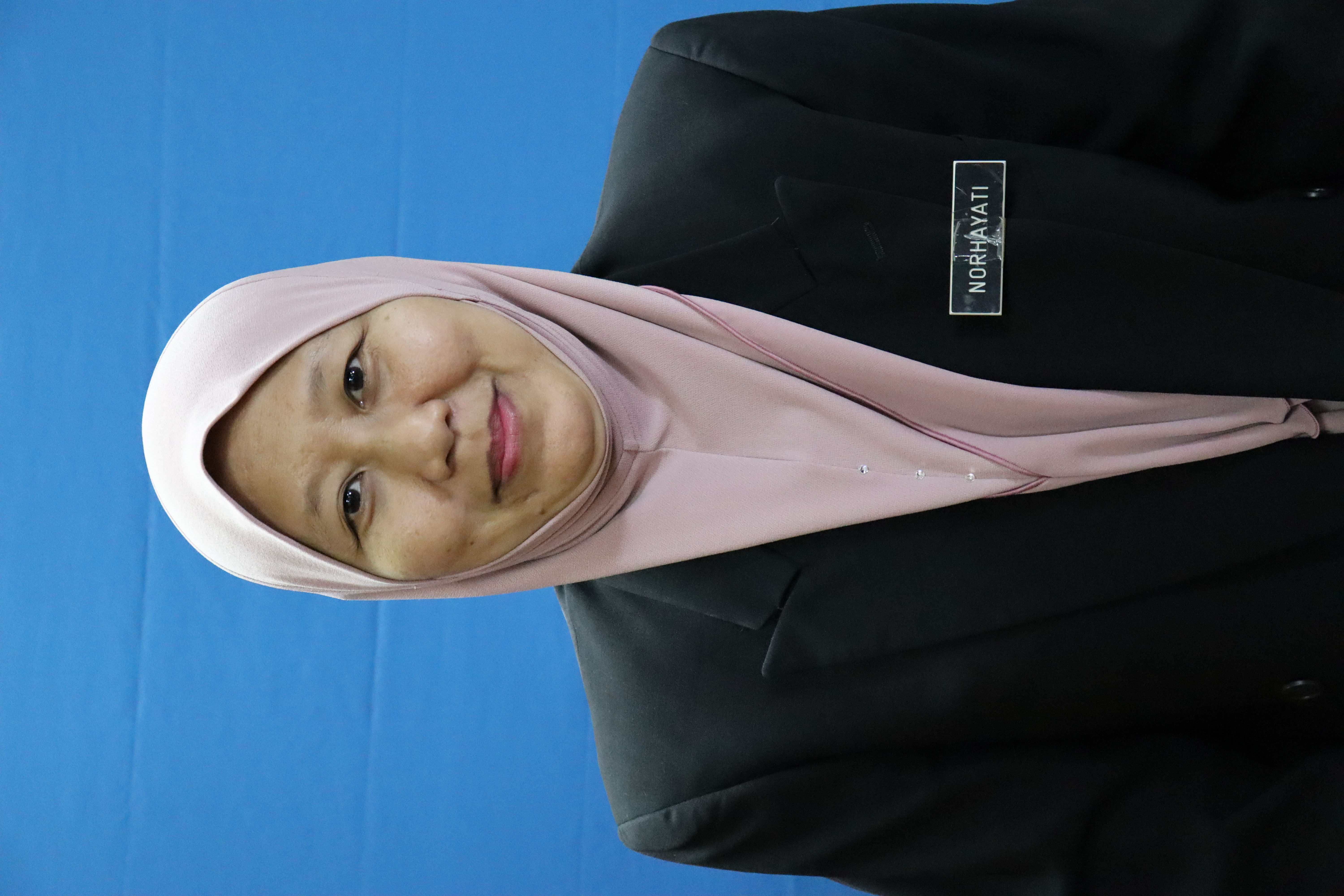 GKMP SAINS & MATEMATIK : PN. NORHAYATI